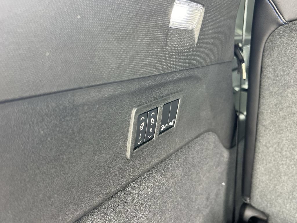 New 2026 Cadillac Escalade IQ Sport 1 AWD/4WD image 32