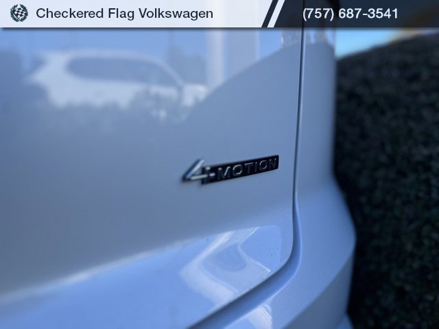 Used 2023 Volkswagen Atlas Cross Sport SEL R-Line image 11