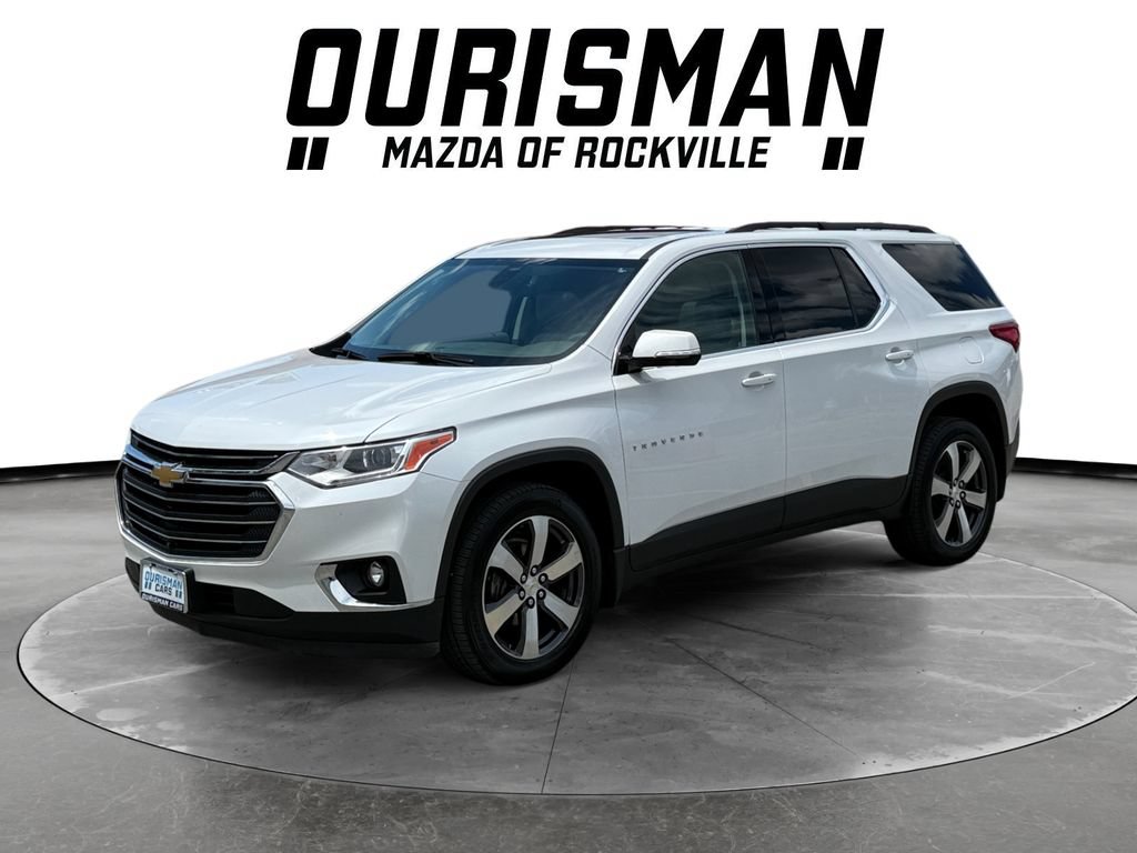 Used 2019 Chevrolet Traverse LT w/ LT Premium Package AWD/4WD image 2