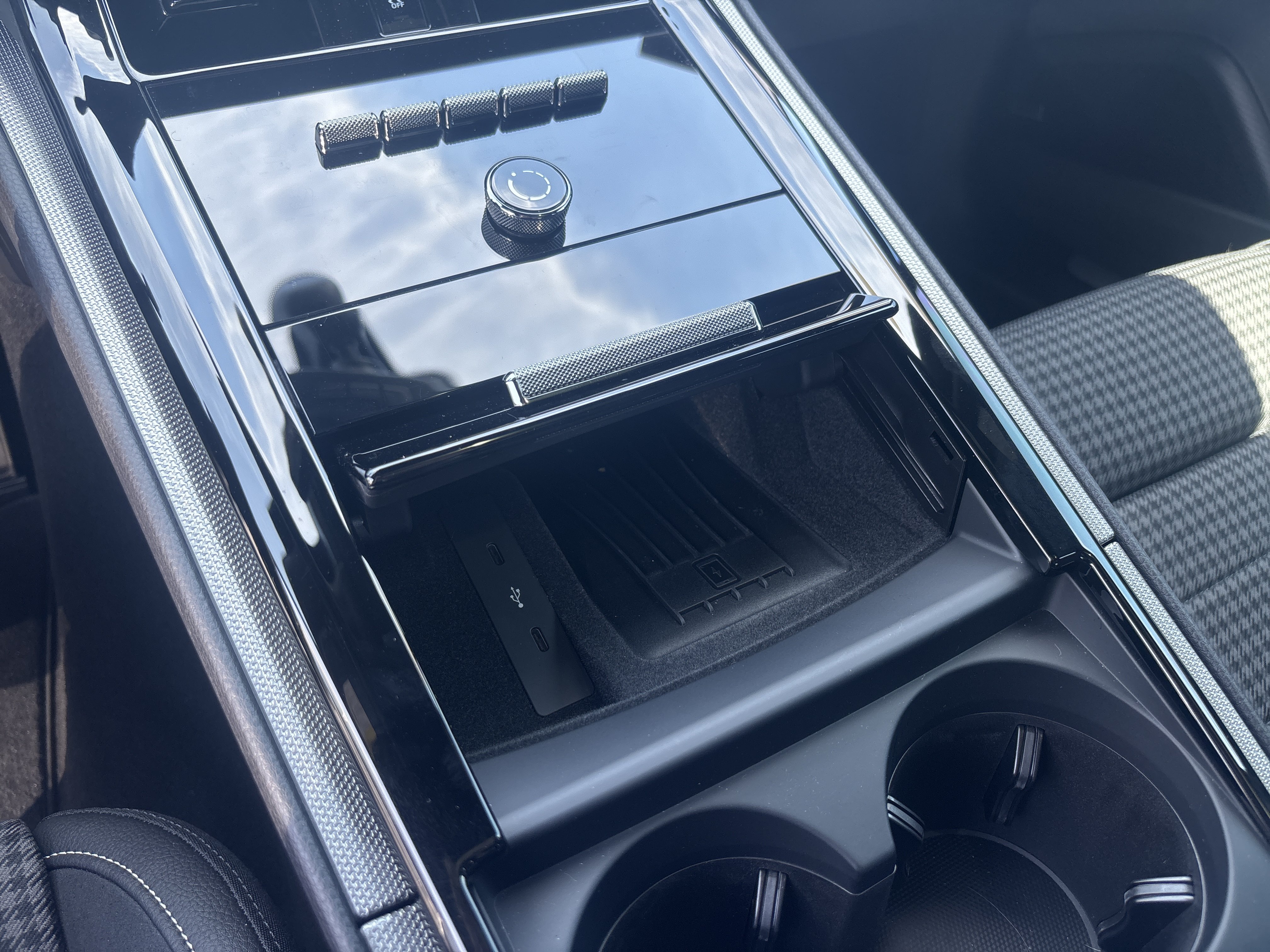 Certified 2026 Porsche Panamera image 29