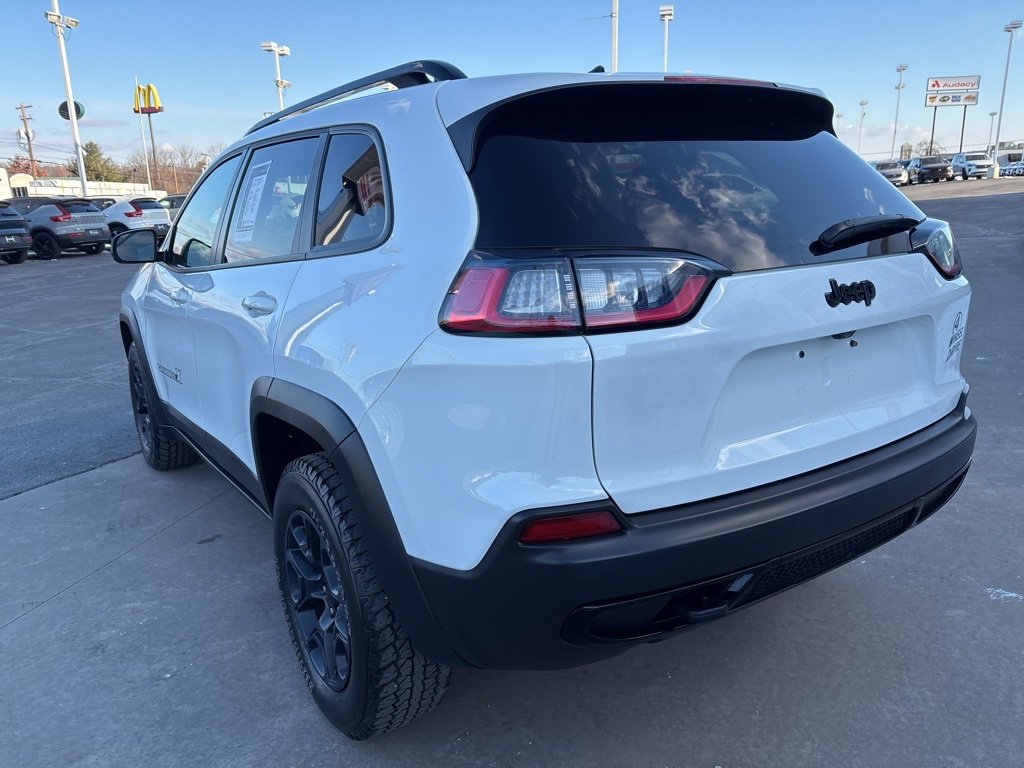 Used 2022 Jeep Cherokee Latitude w/ Sun & Sound Group image 8