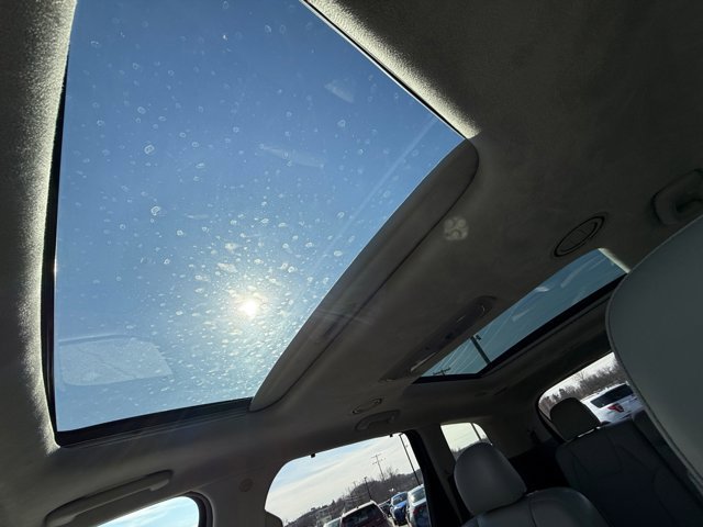 Used 2021 Kia Telluride SX w/ SX Prestige Package image 30