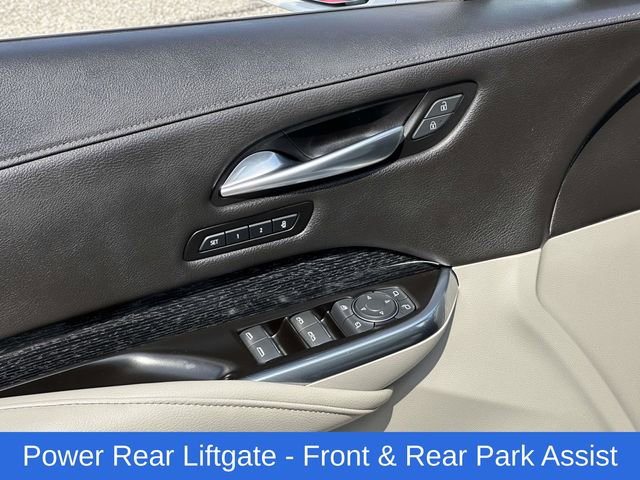 Used 2019 Cadillac XT4 Premium Luxury w/ Technology Package image 16