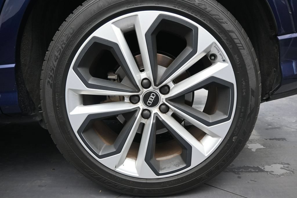 Used 2021 Audi Q3 2.0T Premium w/ Convenience Package AWD/4WD image 10