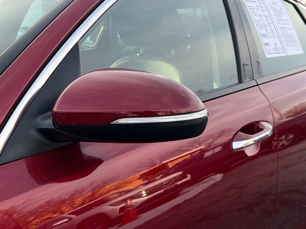 Used 2019 Kia Optima S w/ S Panoramic Sunroof Package image 8