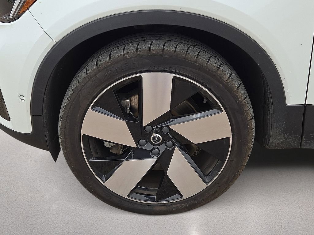 Used 2023 Volvo C40 P8 Recharge Ultimate AWD/4WD image 11