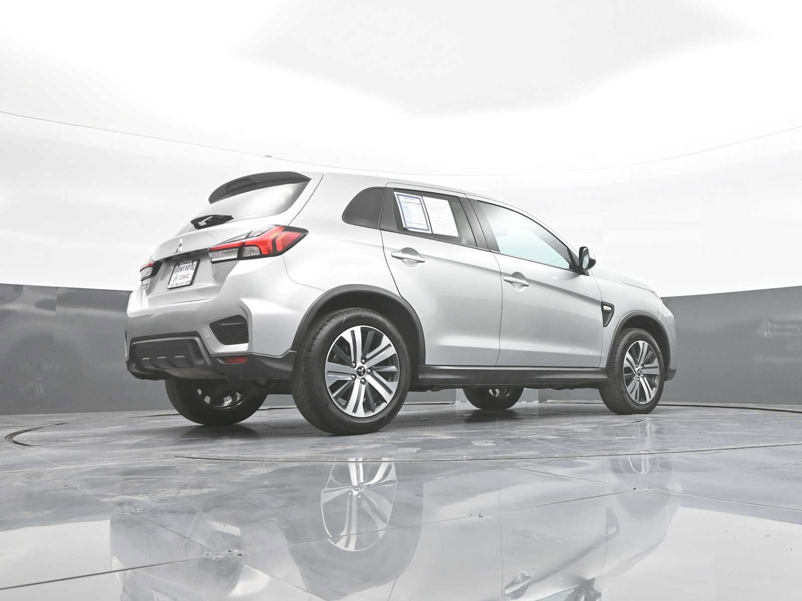 Used 2024 Mitsubishi Outlander Sport ES AWD/4WD image 42