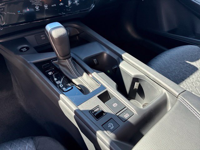 Used 2027 Nissan Sentra SV w/ Floor Mat Package FWD image 25