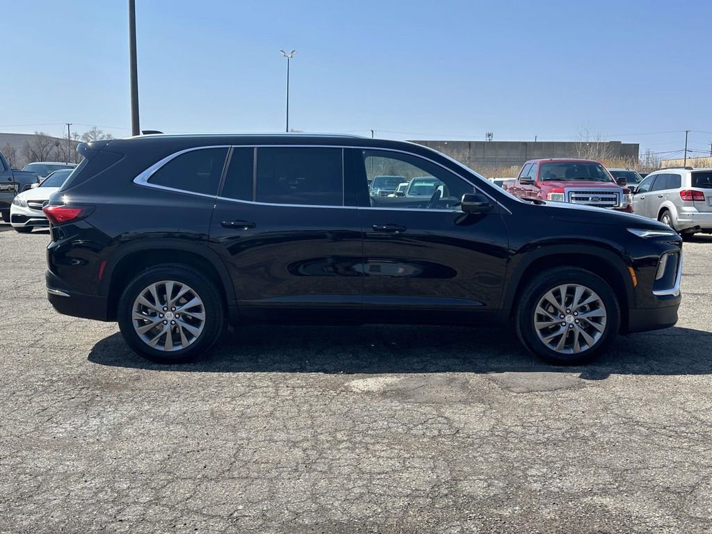 Certified 2025 Buick Enclave Preferred w/ Power Package image 6