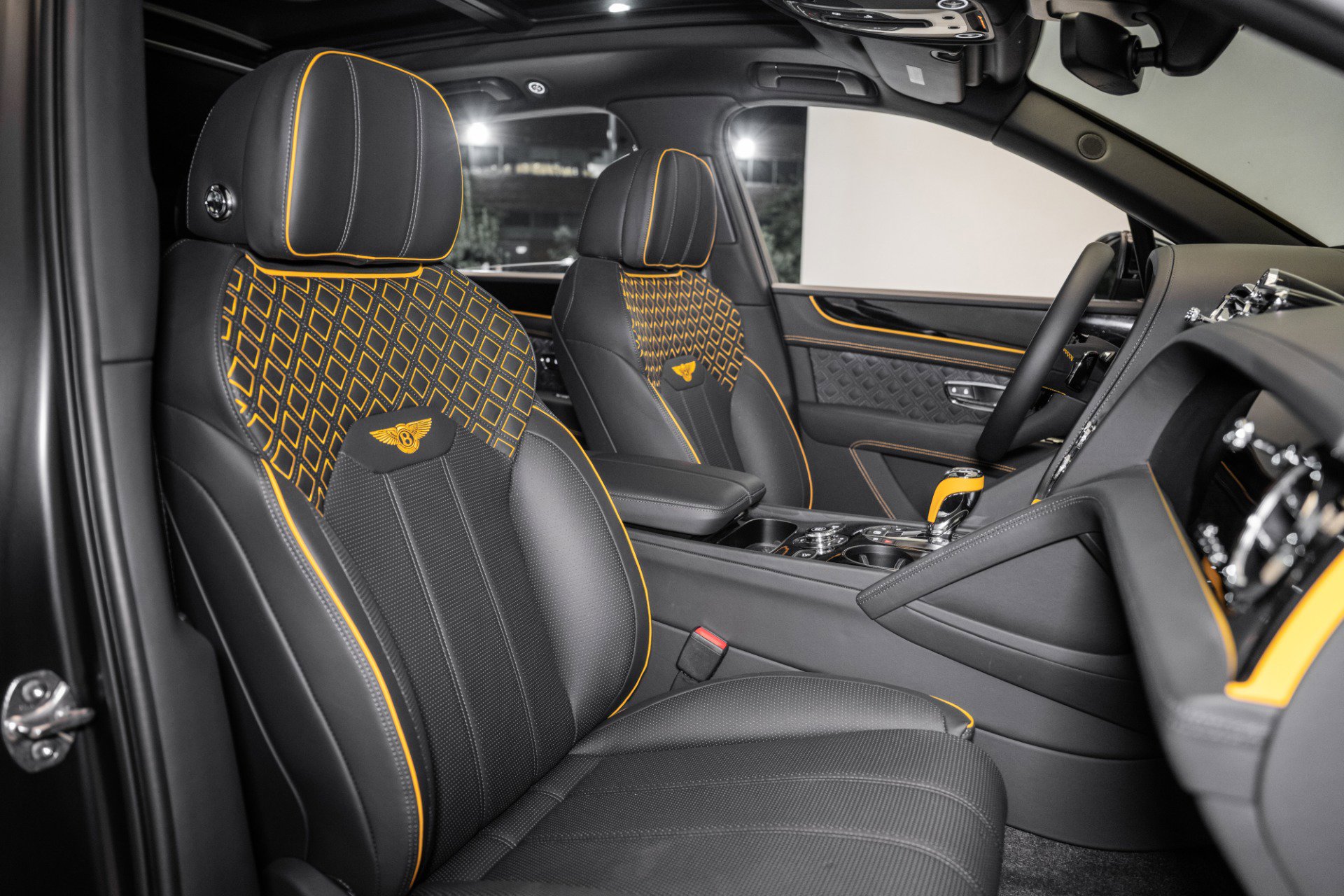 Certified 2024 Bentley Bentayga image 26