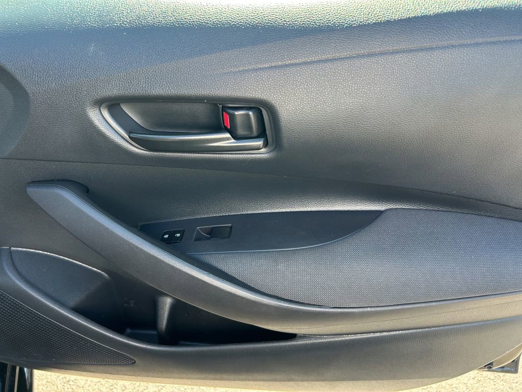 Used 2024 Toyota Corolla LE image 20