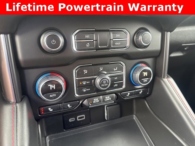 Used 2024 Chevrolet Suburban RST w/ Luxury Package image 5