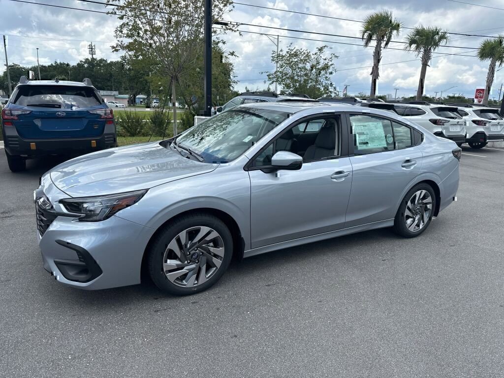 New 2025 Subaru Legacy Limited w/ Popular Package #3 image 5