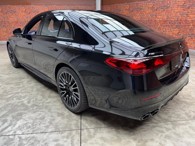 New 2026 Mercedes-Benz E 53 AMG e 4MATIC Sedan image 3