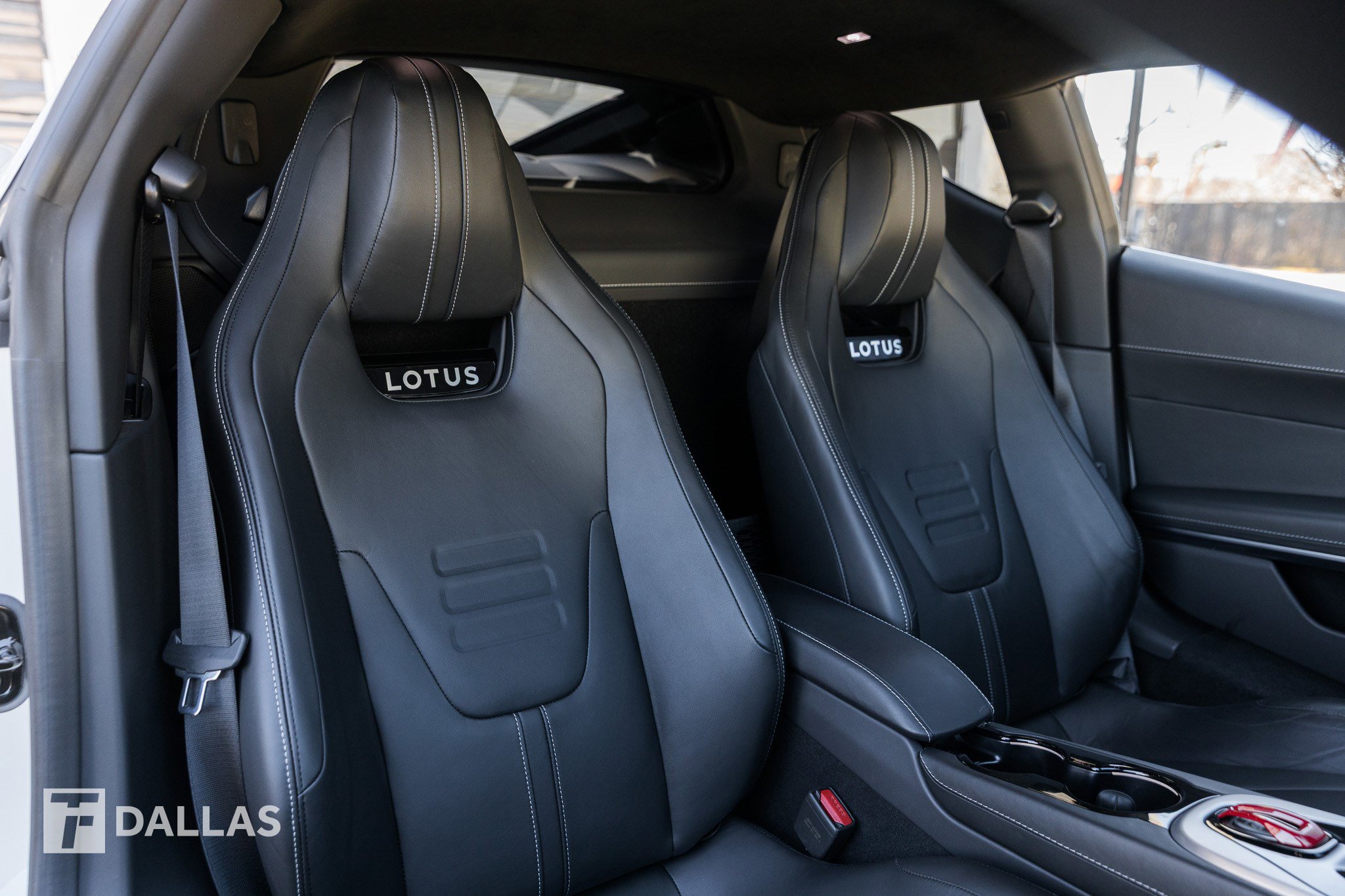 Used 2024 Lotus Emira First Edition image 35