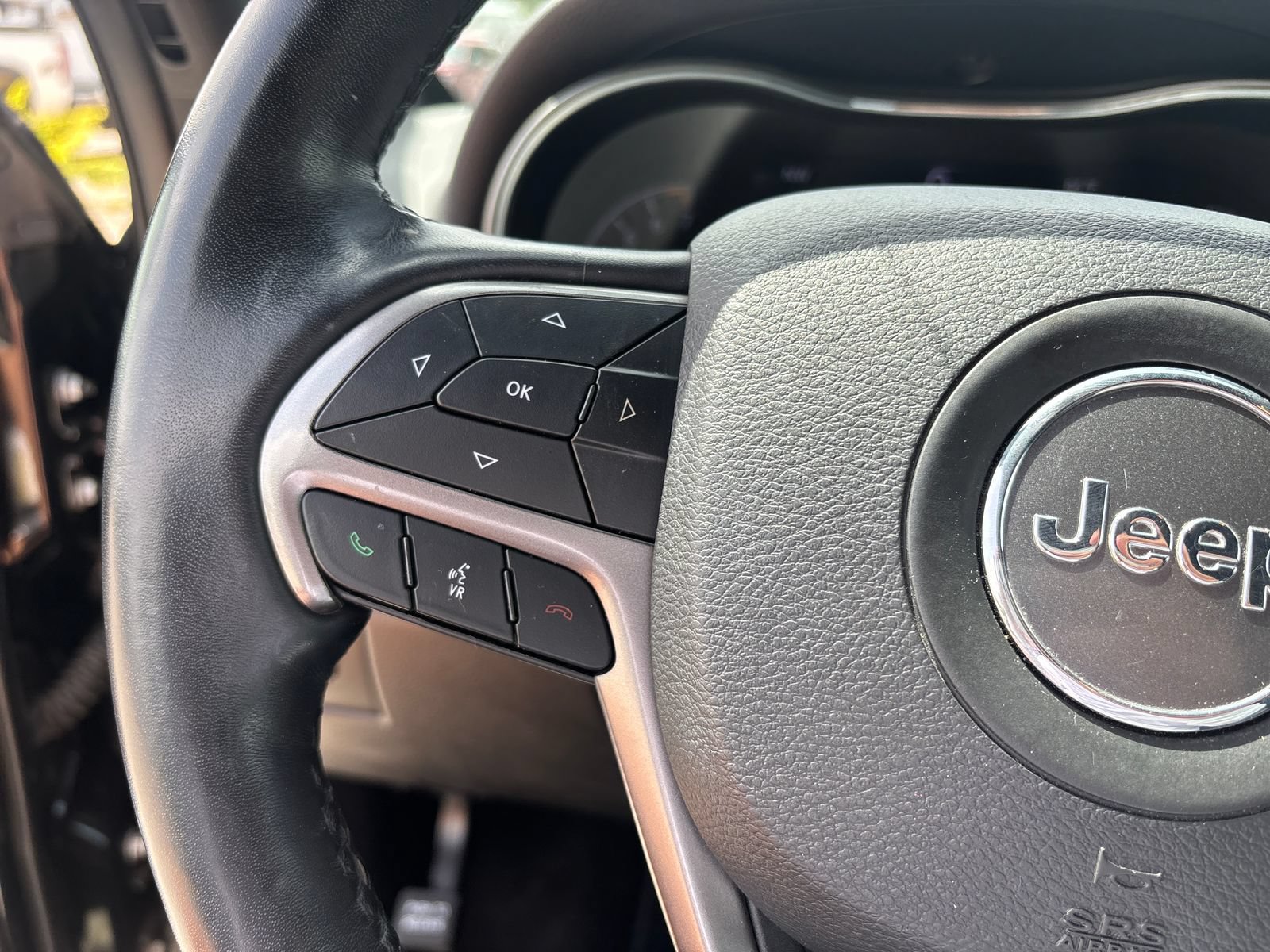 Used 2021 Jeep Grand Cherokee Freedom Edition RWD image 17