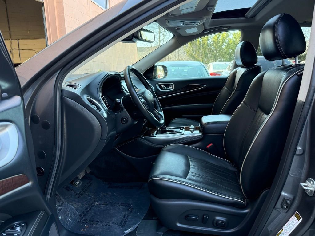 Used 2019 INFINITI QX60 Luxe w/ Sensory Package image 9