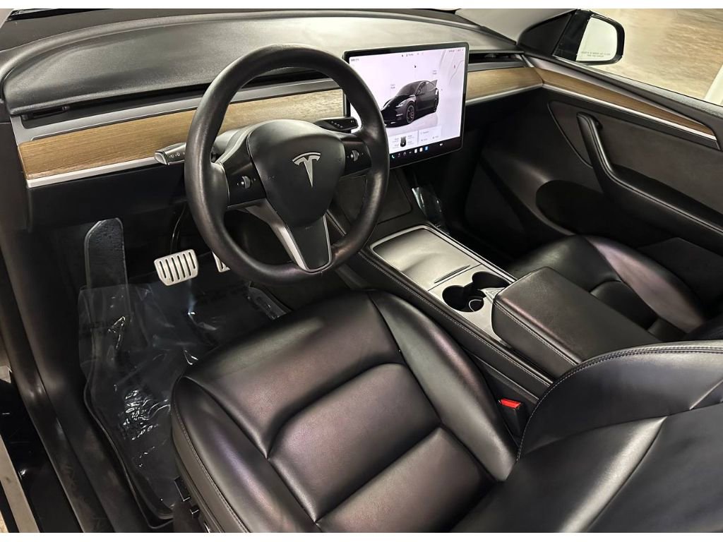 Used 2023 Tesla Model Y Performance image 17