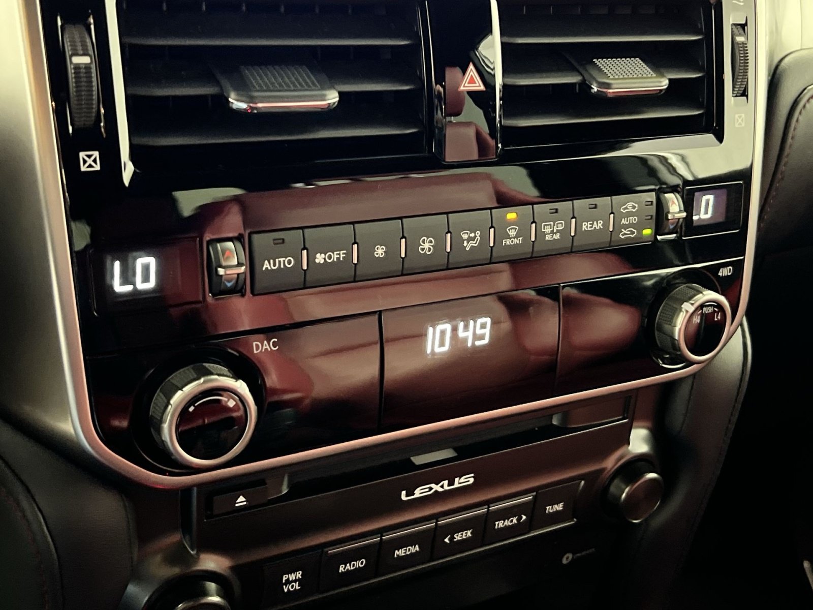 Used 2023 Lexus GX 460 Premium w/ Premium Package AWD/4WD image 22