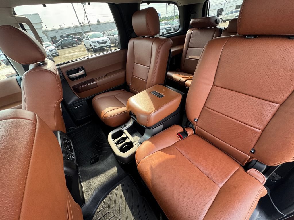 Used 2014 Toyota Sequoia Platinum AWD/4WD image 22