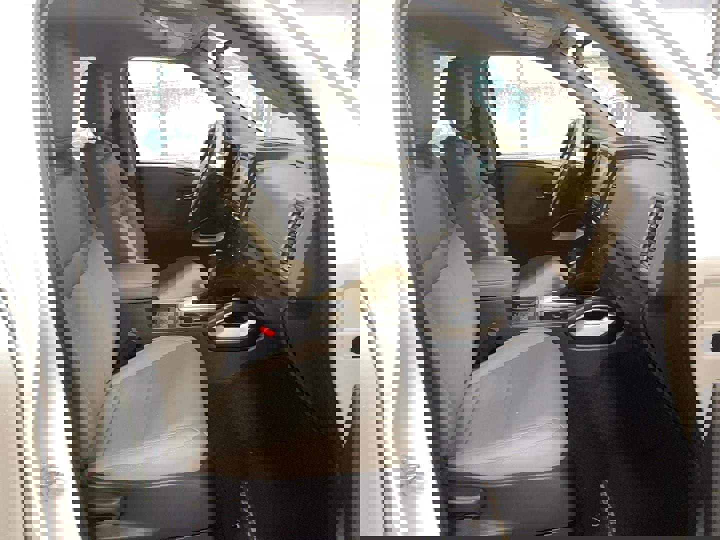 Used 2023 Nissan Frontier SV w/ SV Convenience Package image 19