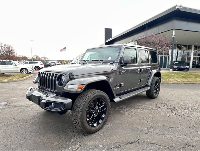 Used 2021 Jeep Wrangler Unlimited Sahara image 3