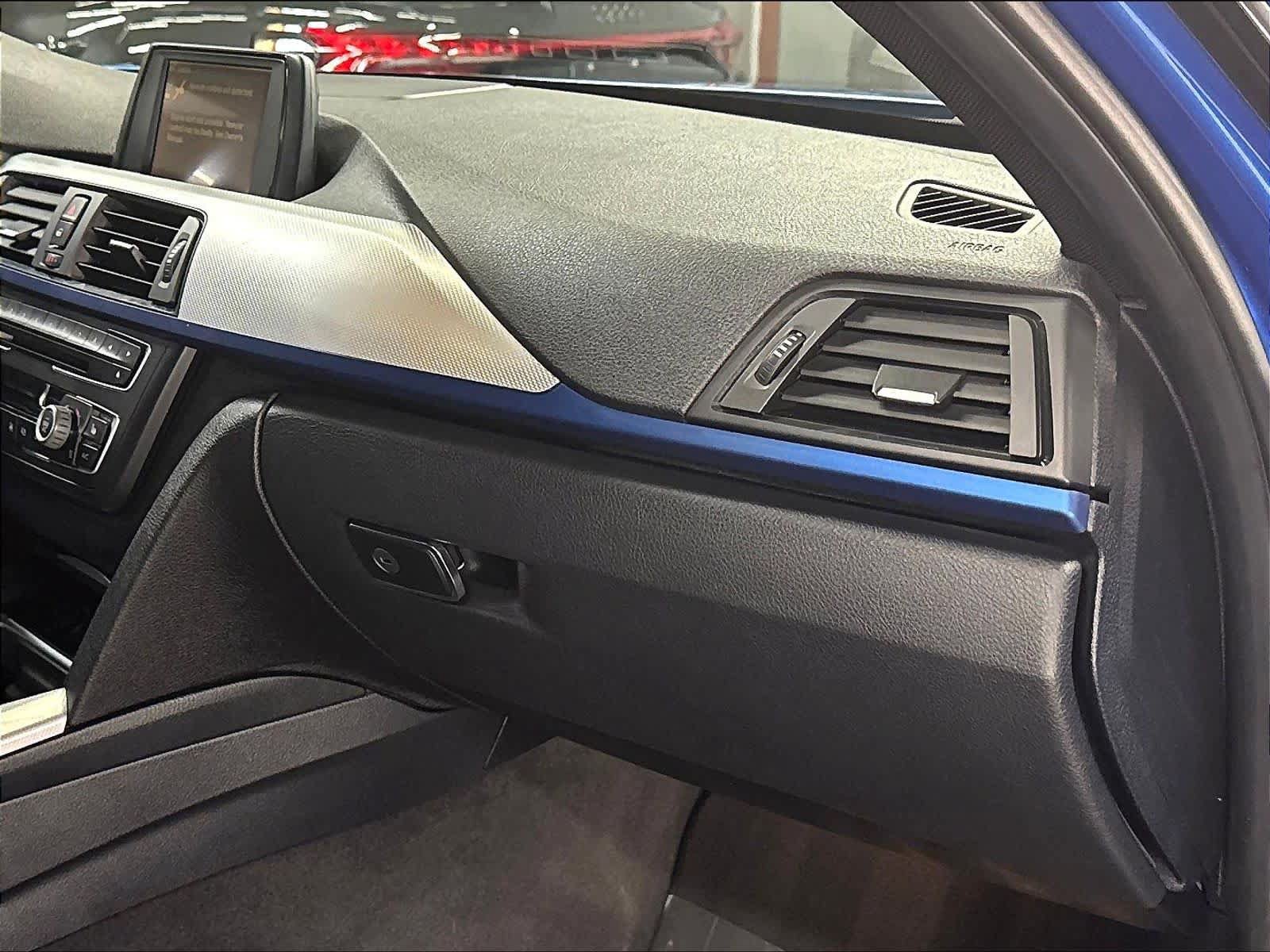 Used 2013 BMW 328i Sedan RWD image 16
