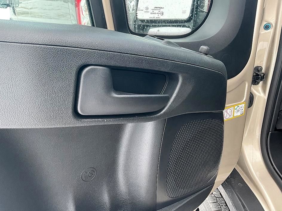 New 2026 RAM ProMaster 2500 w/ Premium Convenience Group FWD image 13