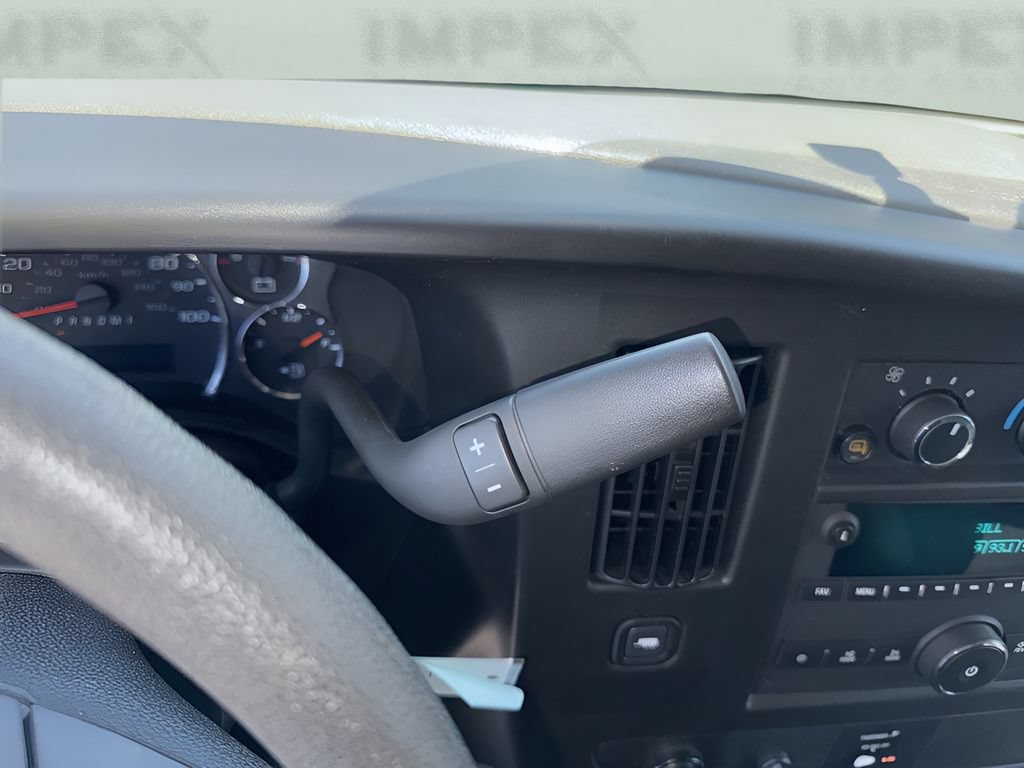 Used 2024 Chevrolet Express 2500 w/ Driver Convenience Package RWD image 23