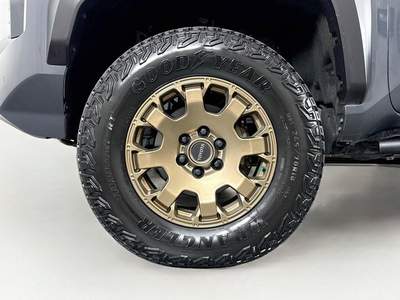 Certified 2024 Toyota Tacoma 4x4 Double Cab Hybrid image 41