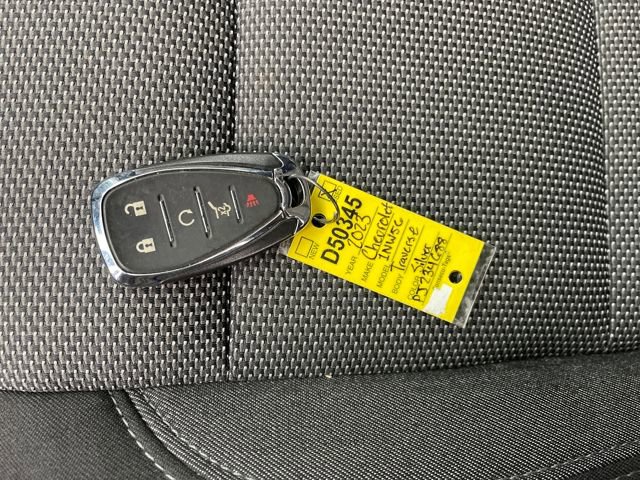 Used 2023 Chevrolet Traverse LT image 31