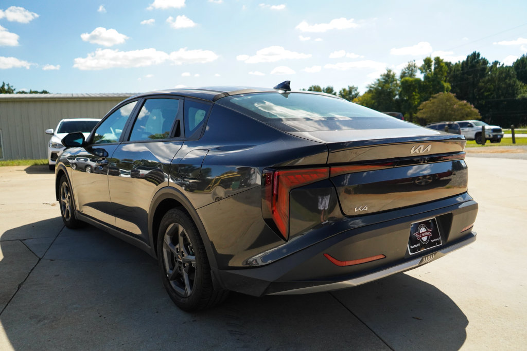 Used 2025 Kia K4 FWD image 4