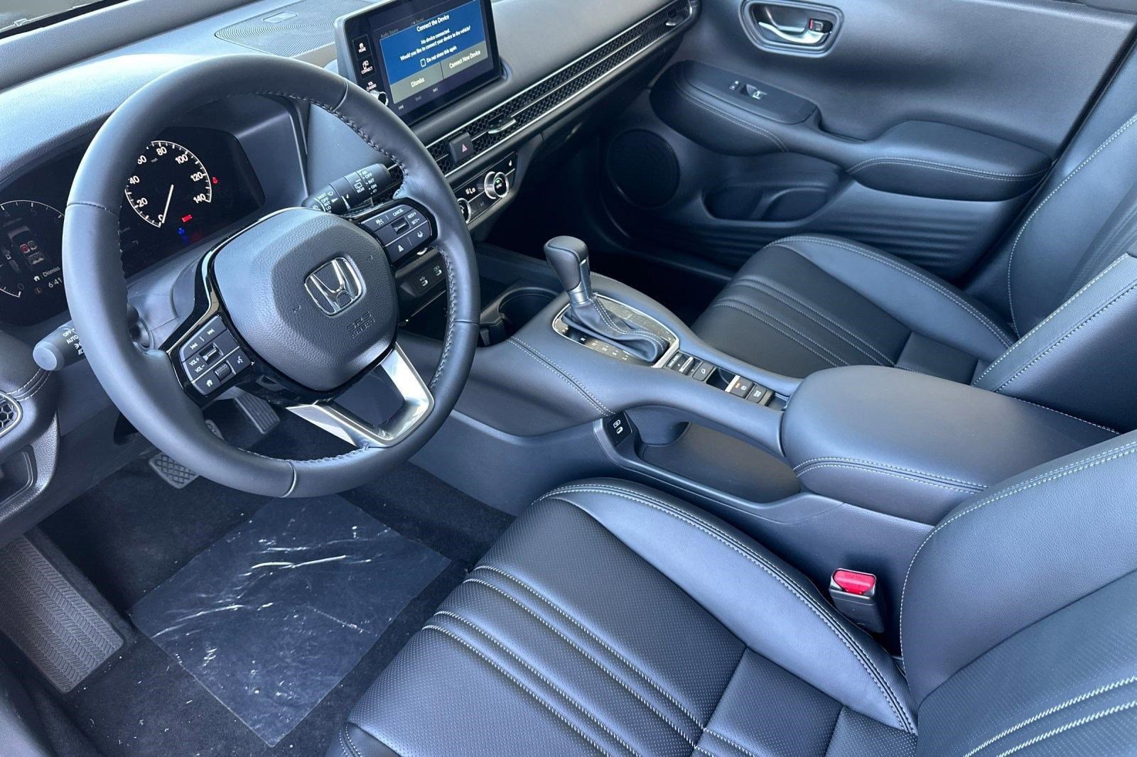 New 2026 Honda HR-V EX-L image 4