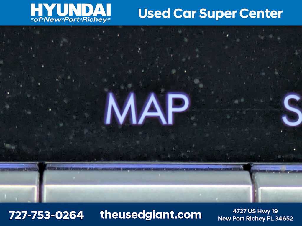 Used 2024 Hyundai Santa Fe SEL FWD image 28