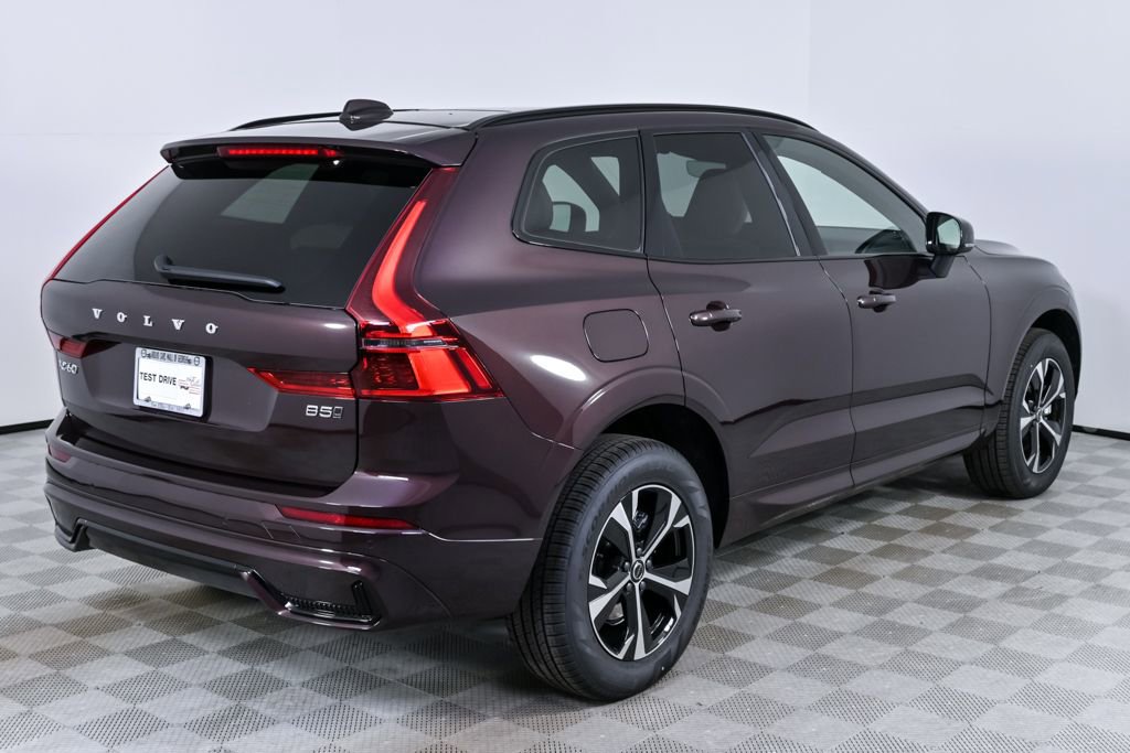 New 2026 Volvo XC60 B5 Core w/ Climate Package image 27