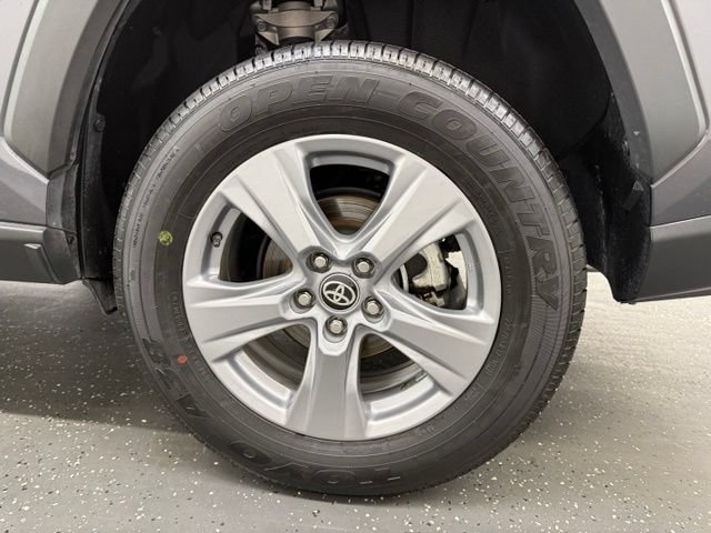 Certified 2025 Toyota RAV4 XLE AWD/4WD image 20