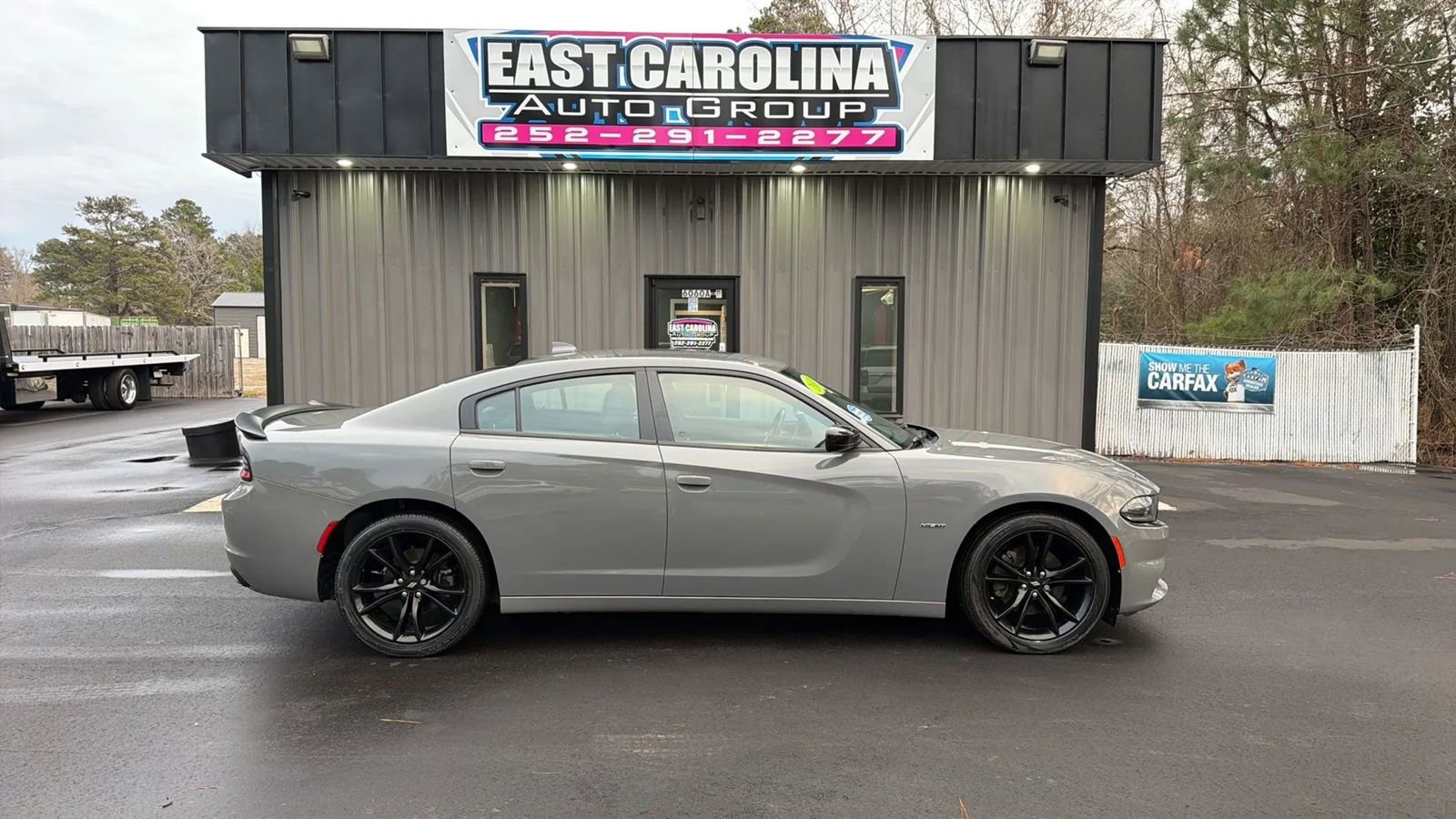 Used 2018 Dodge Charger R/T w/ Plus Group image 1