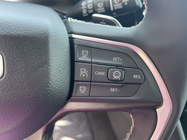 New 2026 Jeep Grand Cherokee Limited AWD/4WD image 12