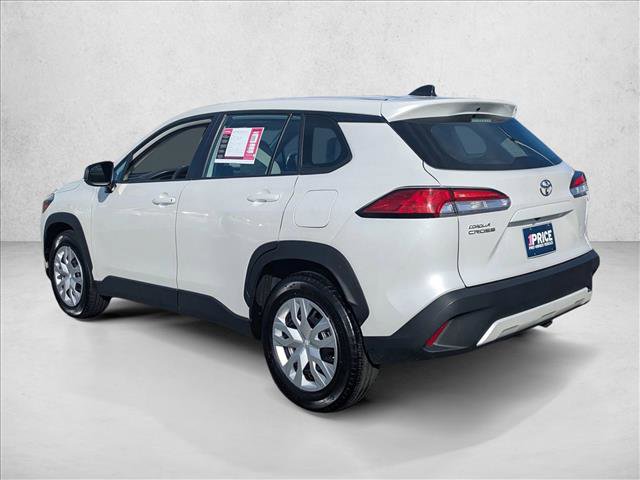 Used 2023 Toyota Corolla Cross L image 8