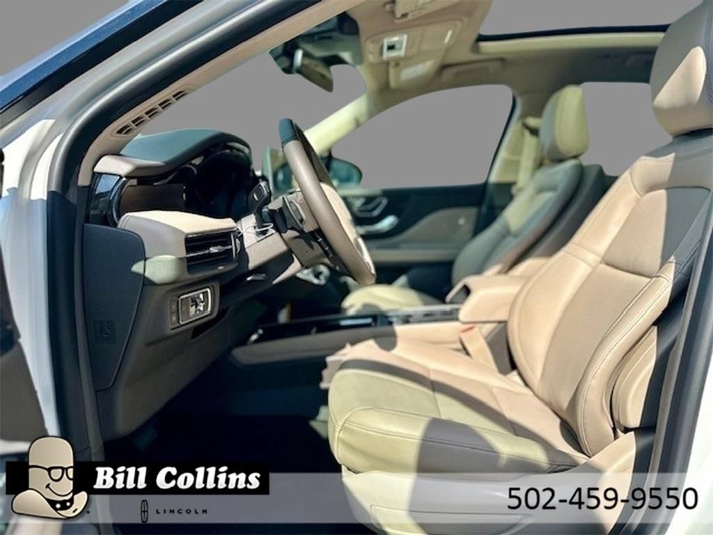 New 2024 Lincoln Corsair Grand Touring AWD/4WD image 8