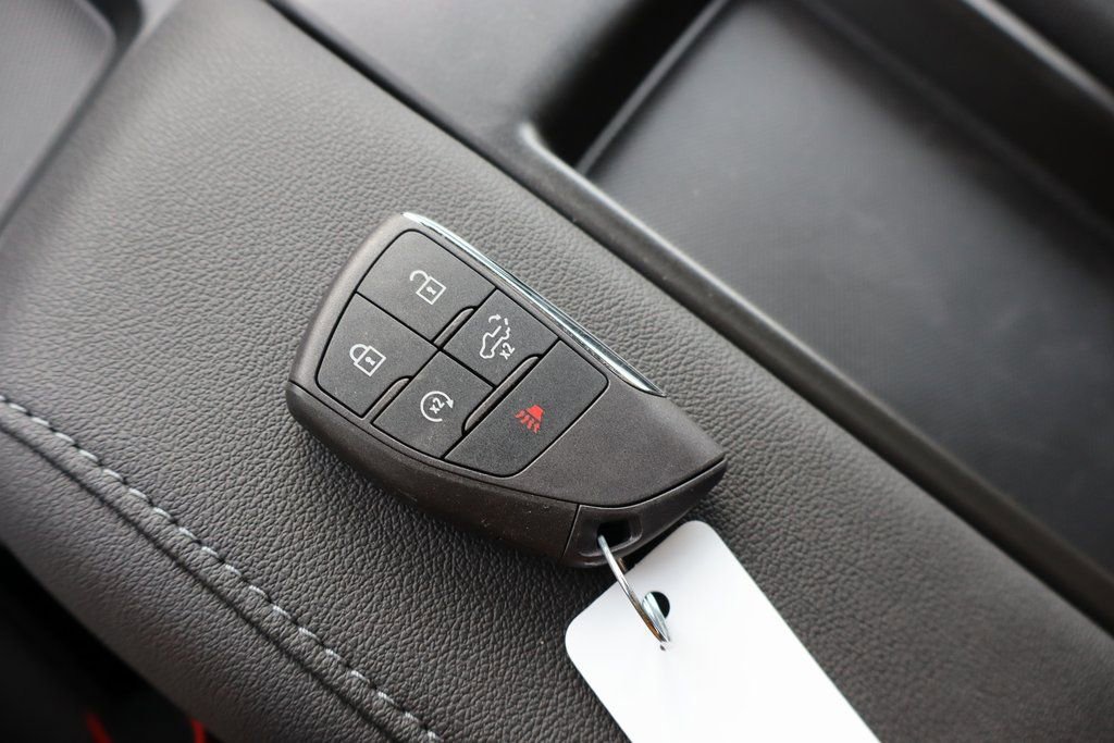 New 2026 Chevrolet Silverado 1500 Custom Trail Boss w/ LPO, Dark Essentials Package image 24