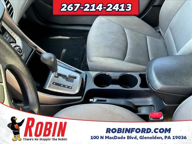 Used 2013 Hyundai Elantra GLS w/ Preferred Pkg FWD image 18