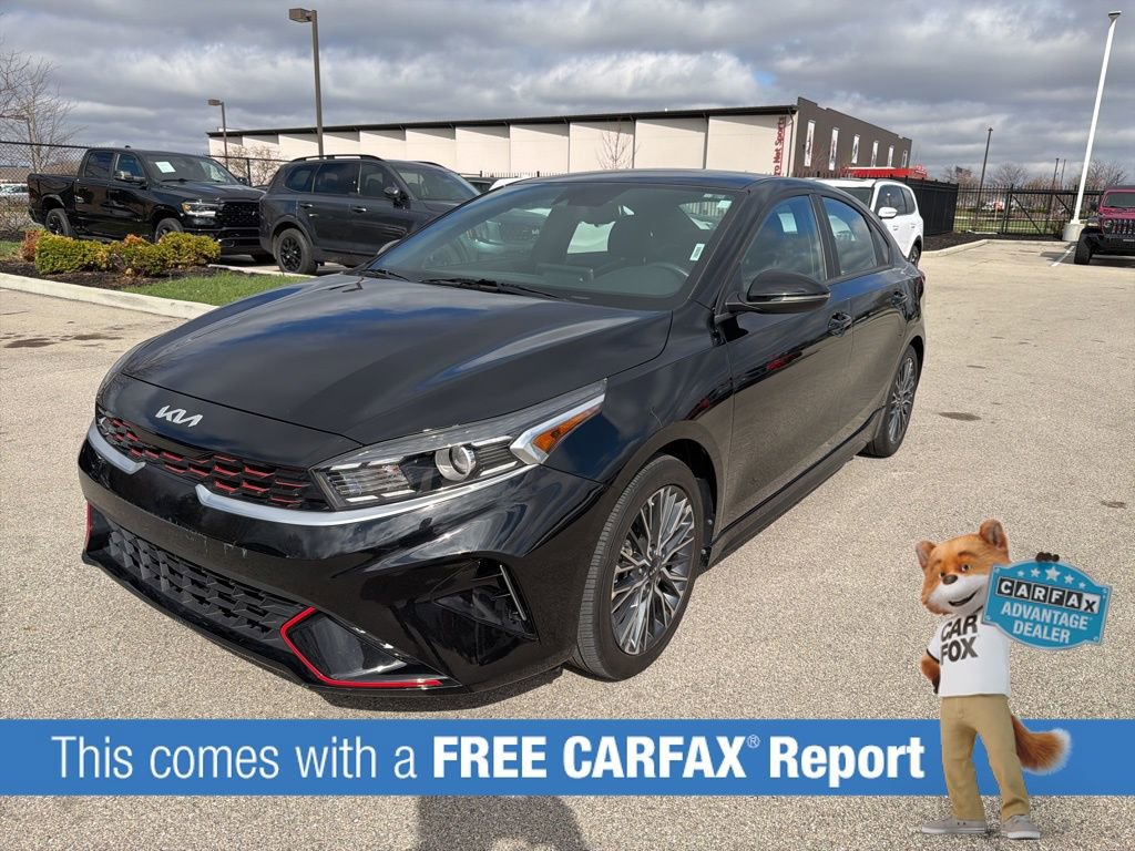 Used 2023 Kia Forte GT-Line image 2