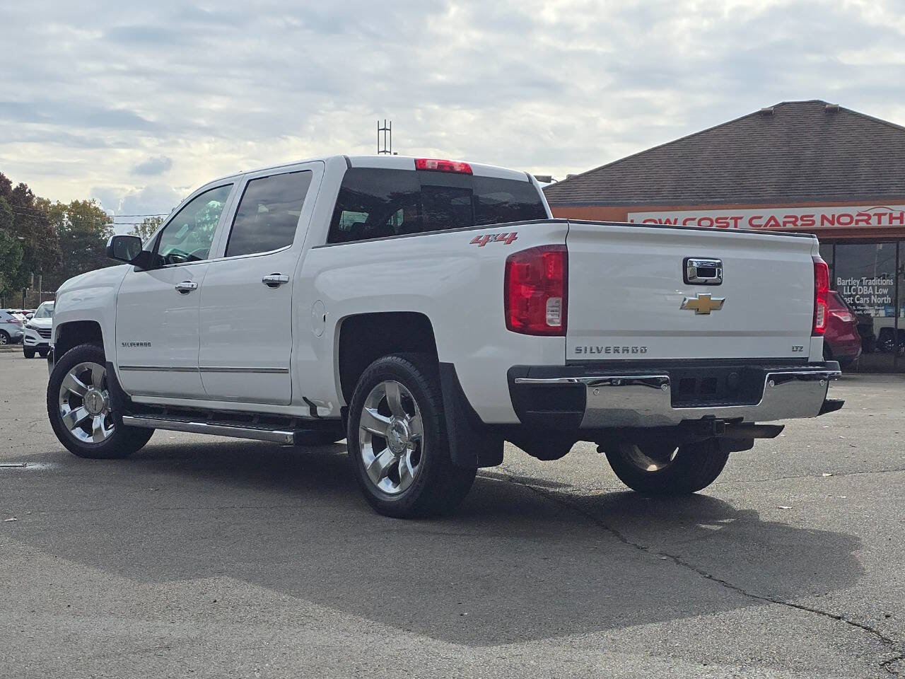 Used 2018 Chevrolet Silverado 1500 LTZ w/ Sport Package image 14