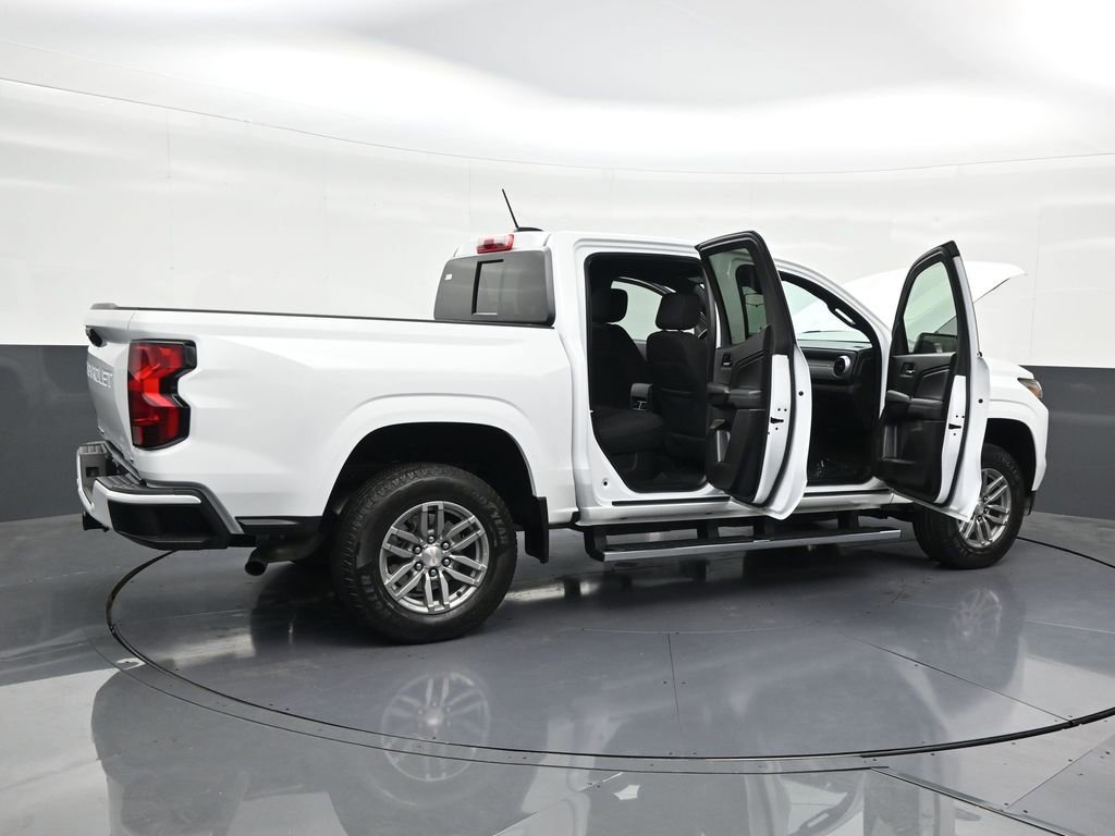 Used 2024 Chevrolet Colorado LT w/ LT Convenience Package image 34