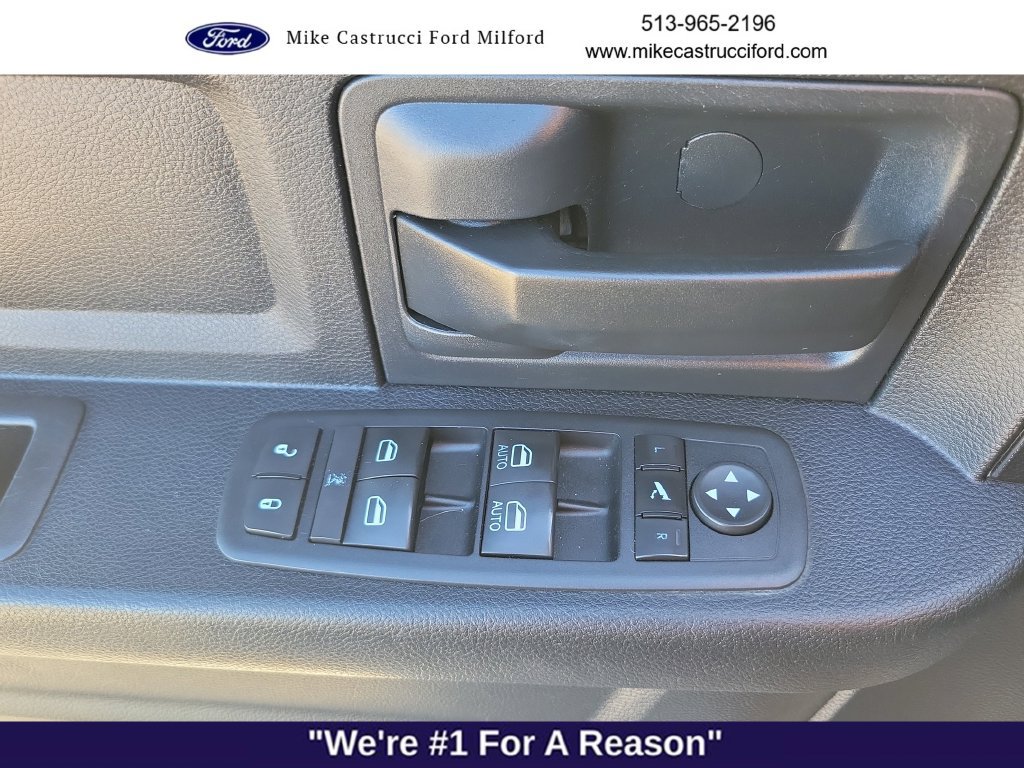 Used 2015 RAM 2500 Tradesman w/ Chrome Appearance Group RWD image 21
