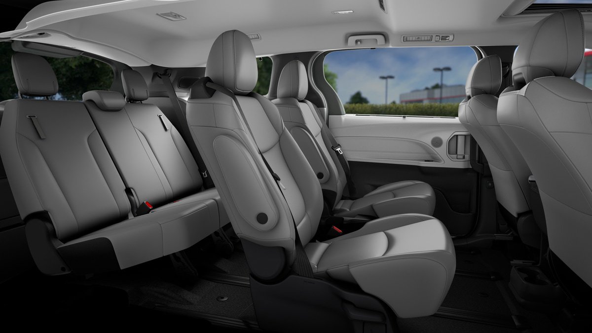 New 2026 Toyota Sienna XLE FWD image 21