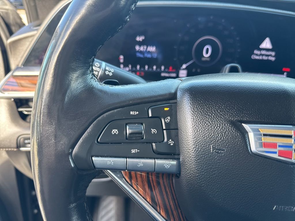 Used 2023 Cadillac Escalade Premium Luxury image 14