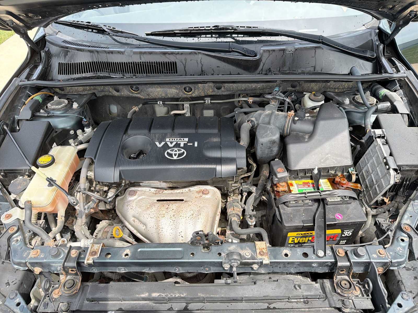Used 2010 Toyota RAV4 Limited AWD/4WD image 11