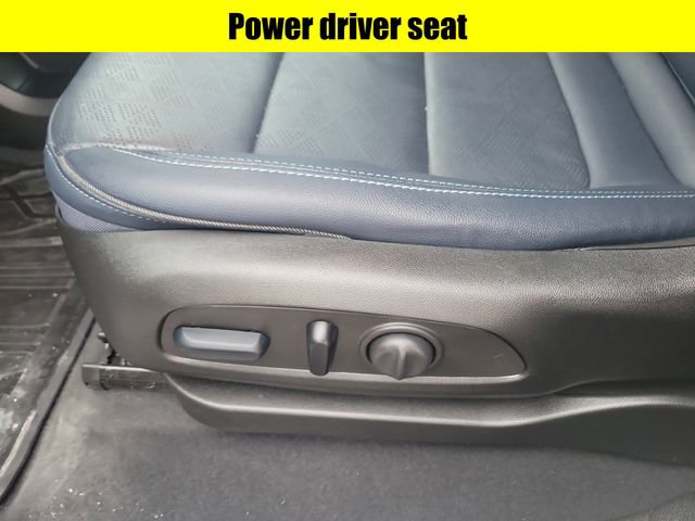 Used 2023 Chevrolet Bolt EUV Premier w/ Sun & Sound Package image 22